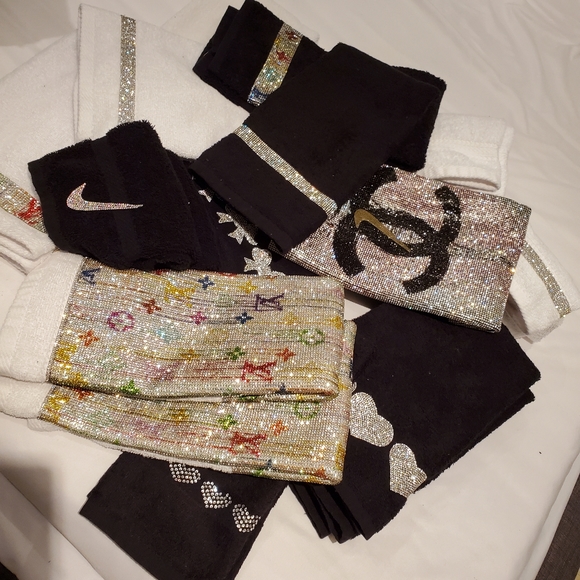 Rhinestone painting - Picture 10 of 10